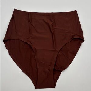 Truekind‎ Seamless Stretch Mid-Waist Brief in Chestnut size 0-14 51422